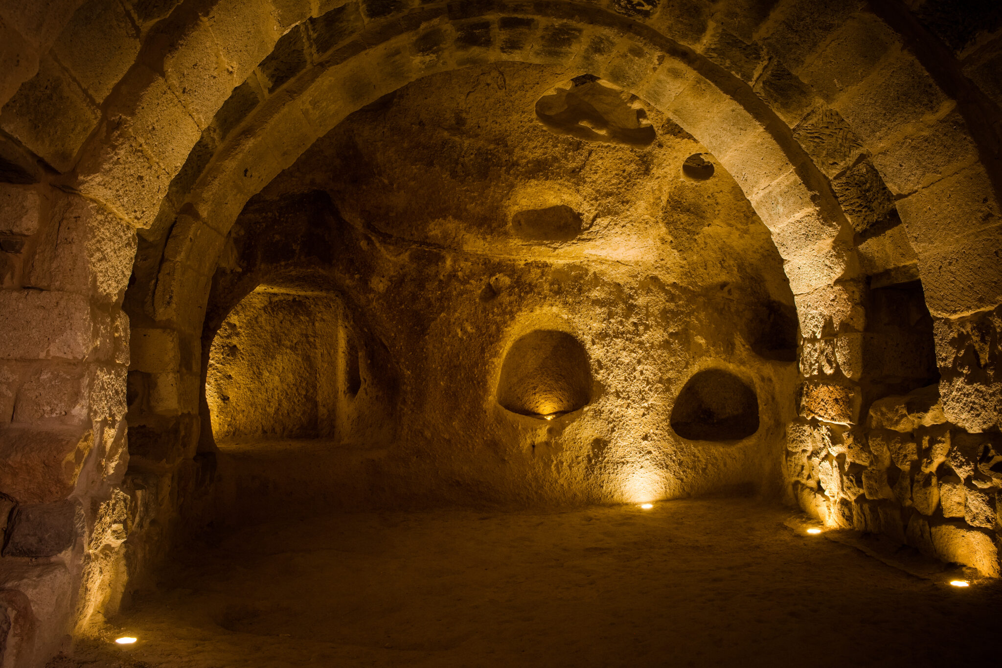Capuchin Crypt and Rome Catacombs tour with tickets